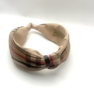 Burberry Signature Knotted Headband in Beige Nova Check